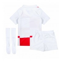 Camisa de time de futebol Croácia Replicas 1º Equipamento Infantil Europeu 2024 Manga Curta (+ Calças curtas)